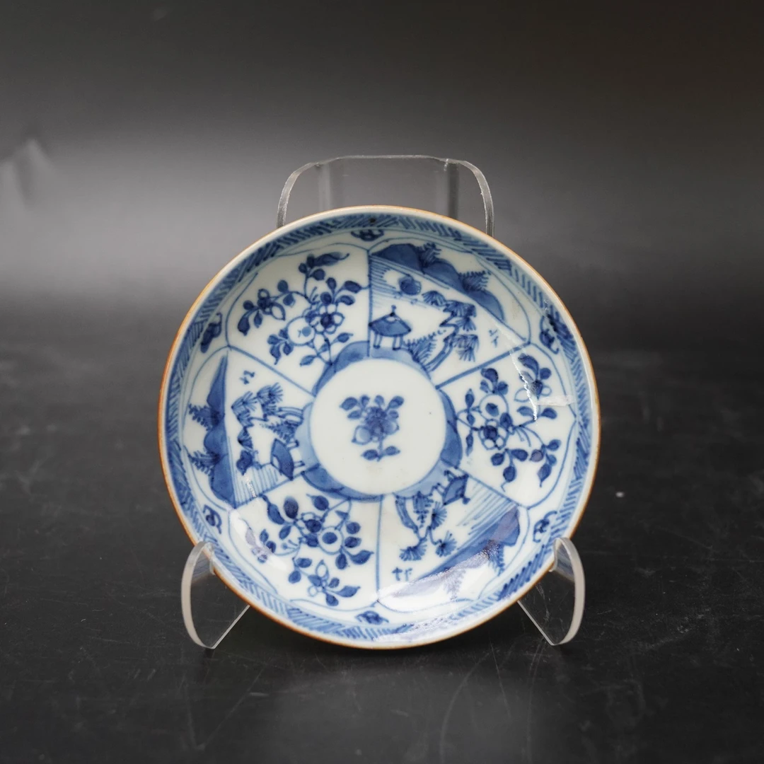 Lot.25070289清康熙酱釉内青花花卉纹碟 直径：约11.7cm