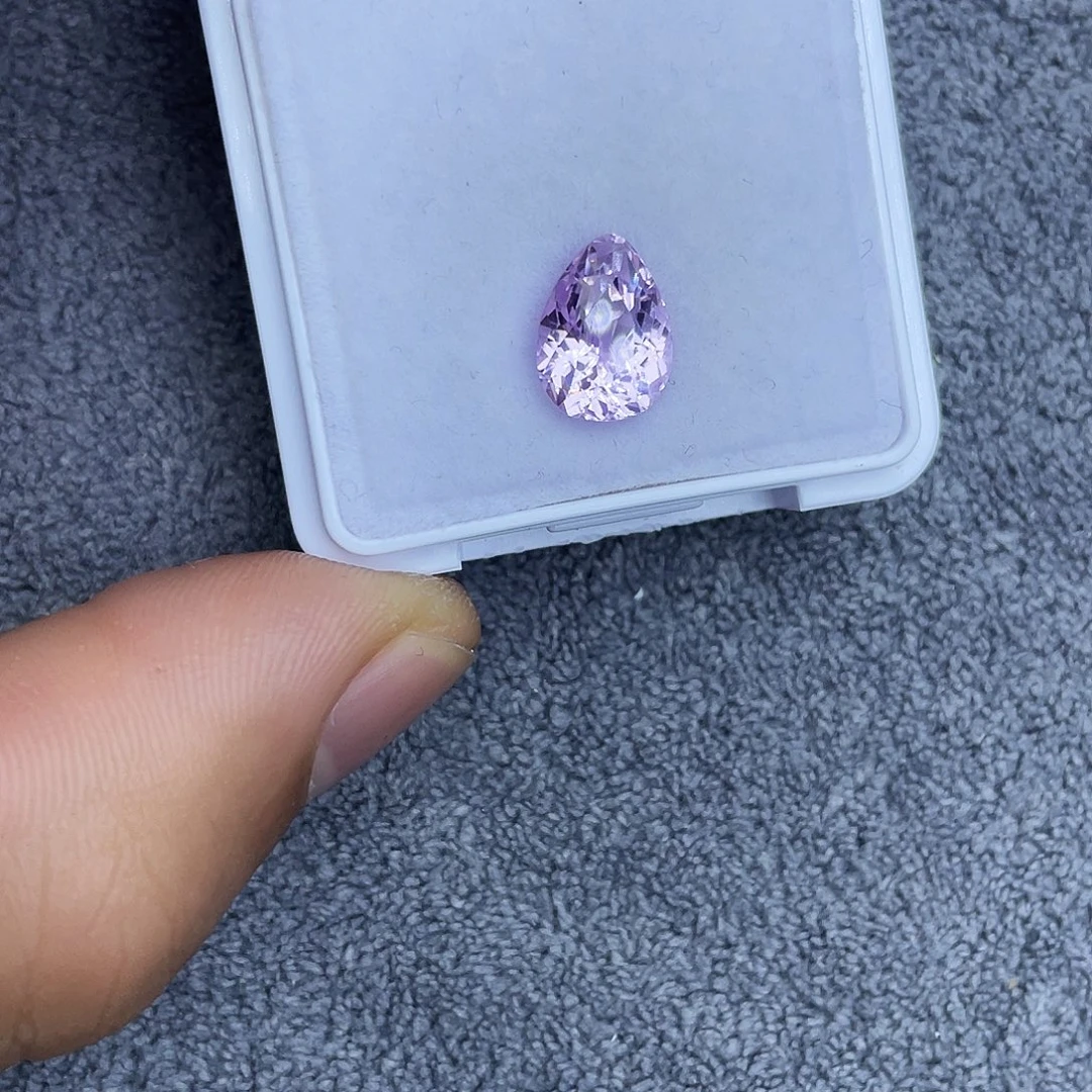 裸石锂辉石未镶嵌4.05Ct
