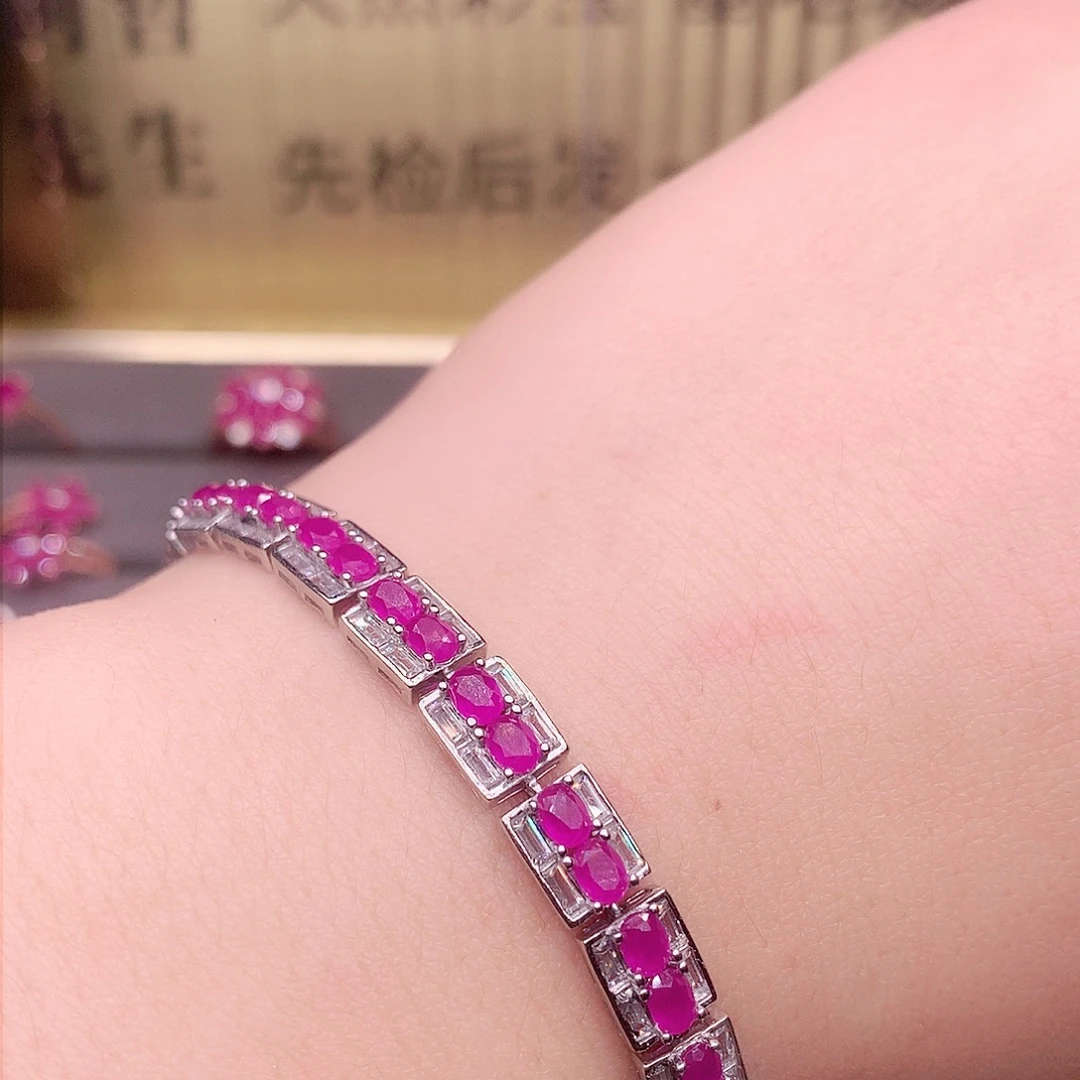 红宝石手链银S925镶嵌