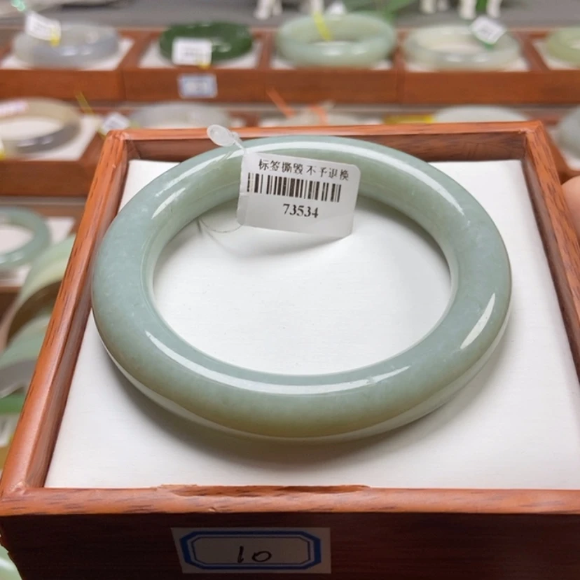 【闪购商品】和田玉手镯未镶嵌14 56