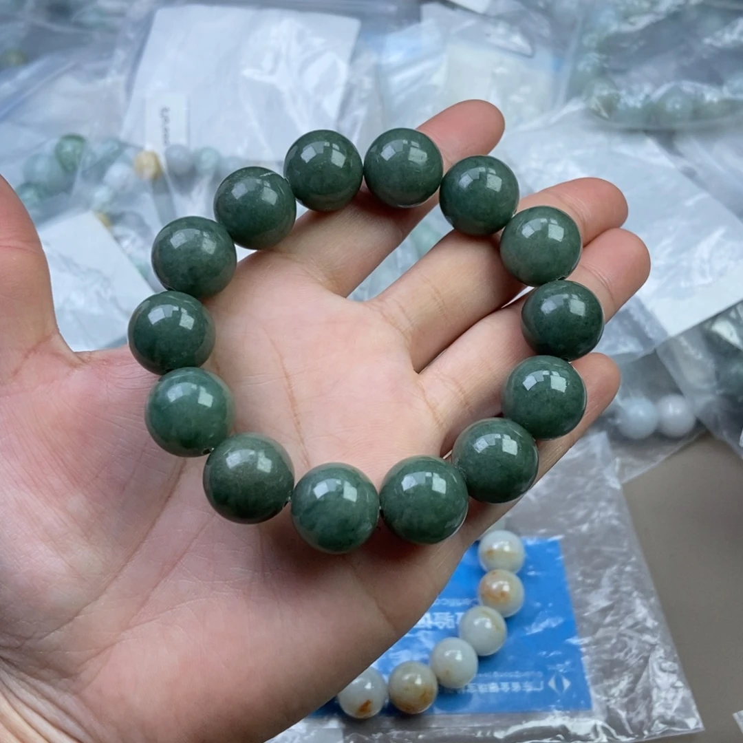 翡翠未镶嵌手链翡翠