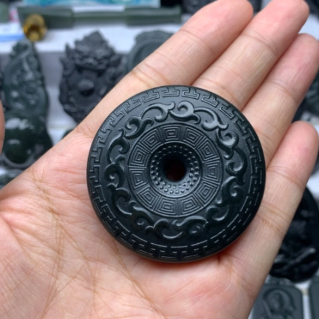 【闪购商品】颈饰未镶嵌和田玉双面雕刻