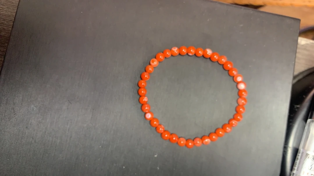 天然原矿南红手串5mm