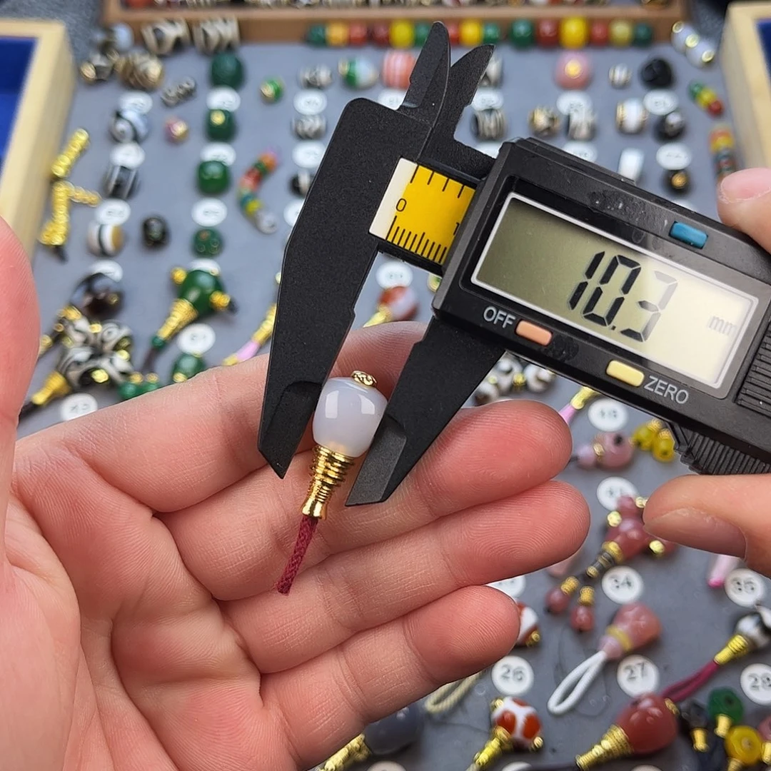 玛瑙/玉髓未镶嵌饰品