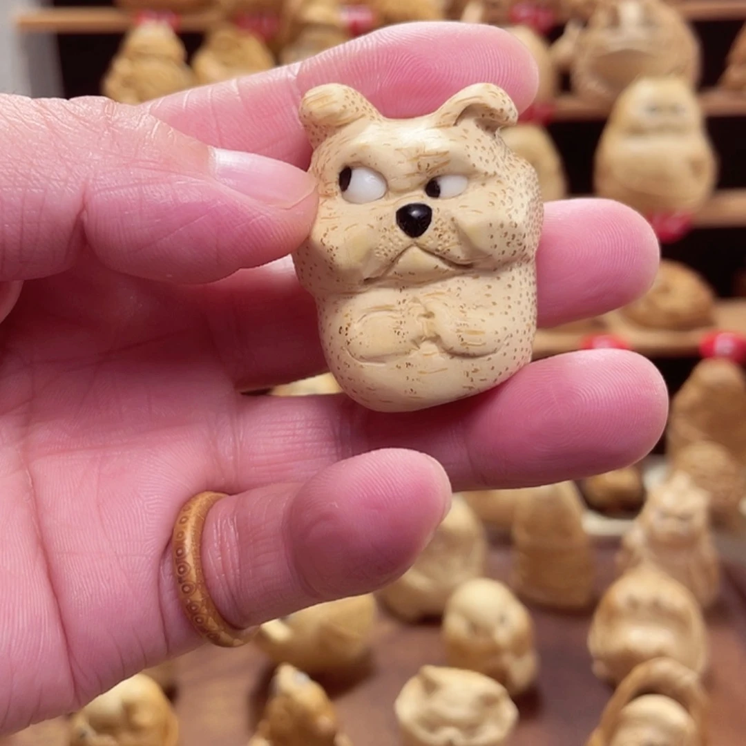 野***.竹竹根雕旺财手把件