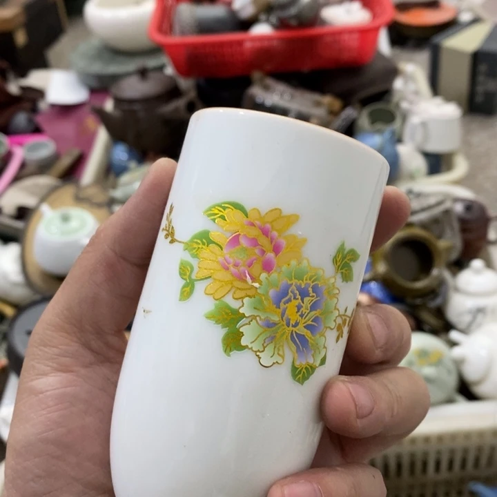 陶瓷艺术品及陶瓷壶