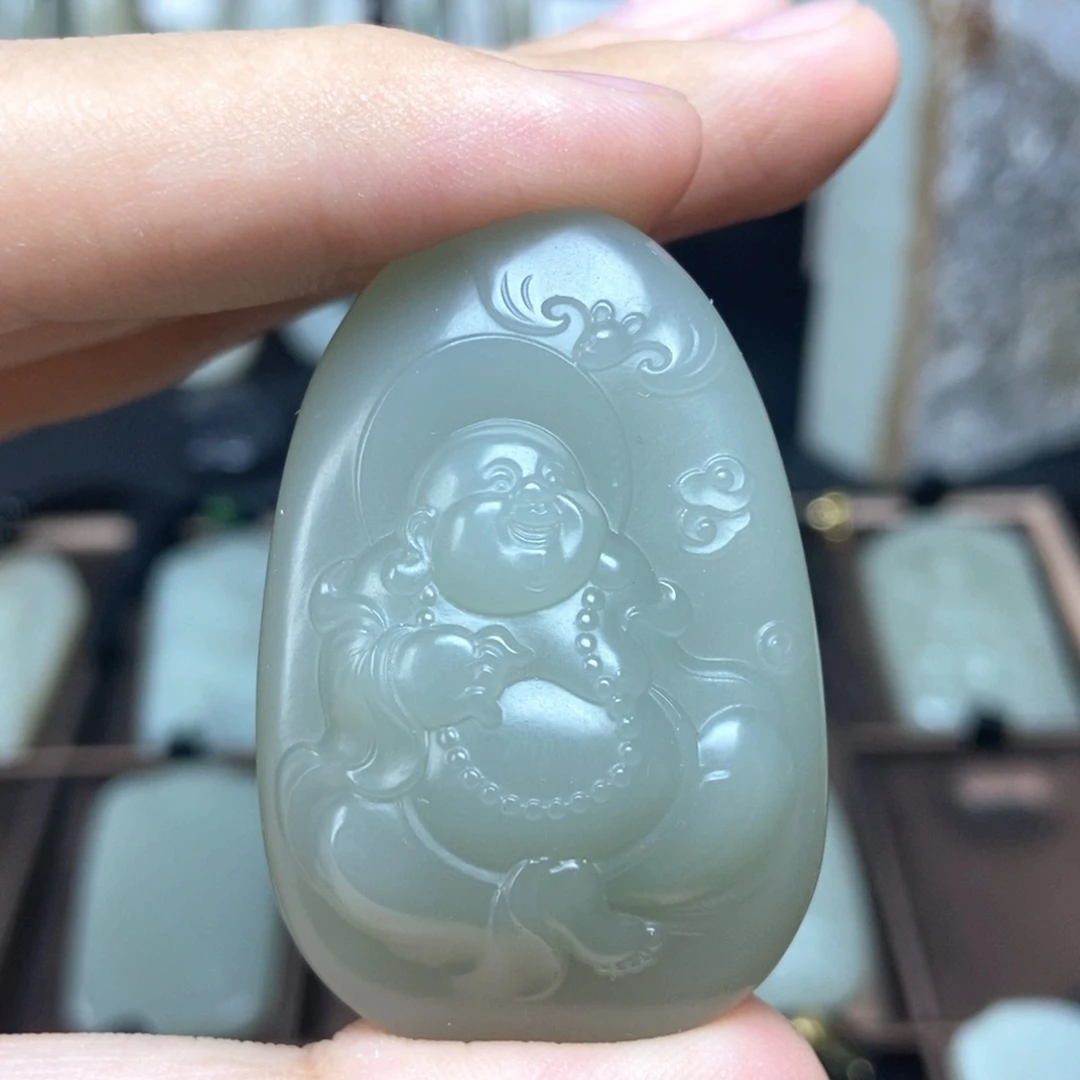 和田玉（糖玉）未镶嵌挂件