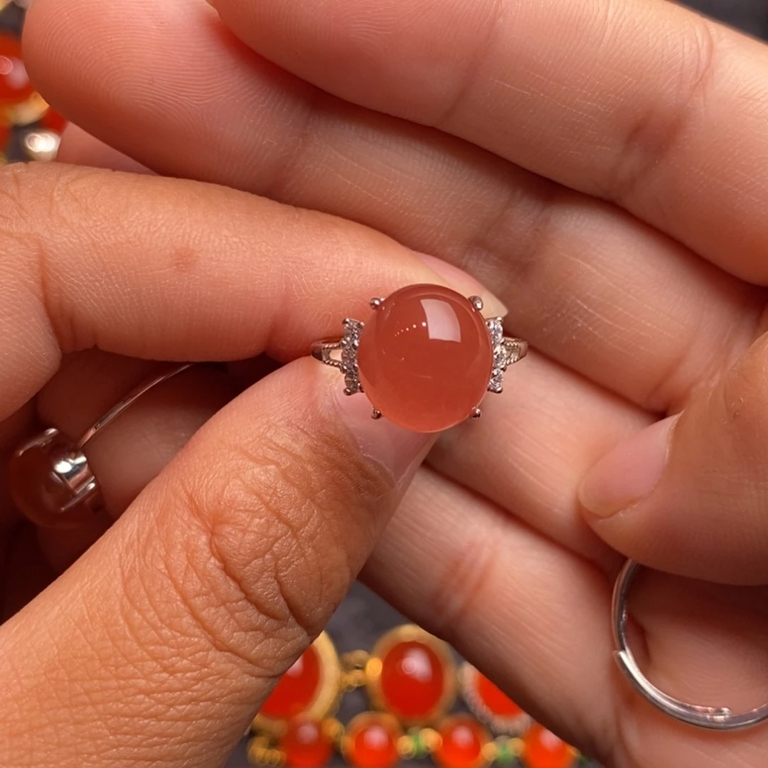 银S925镶嵌南红玛瑙戒指
