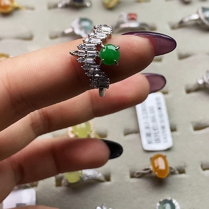 翡翠未镶嵌戒指1111111111