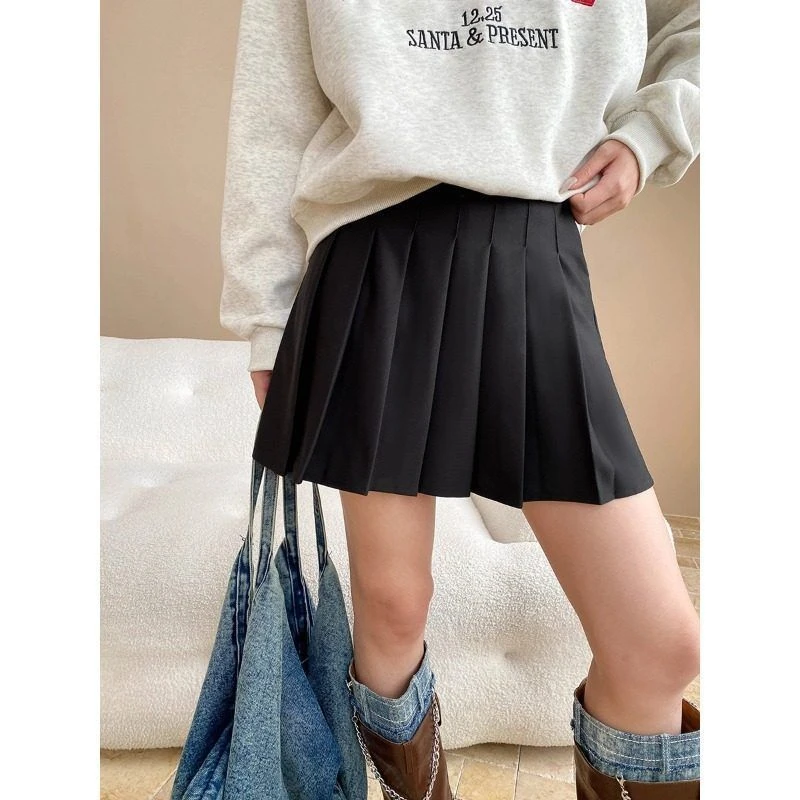 早春新款 经典学院风百搭高腰显瘦免烫A字百褶短裙