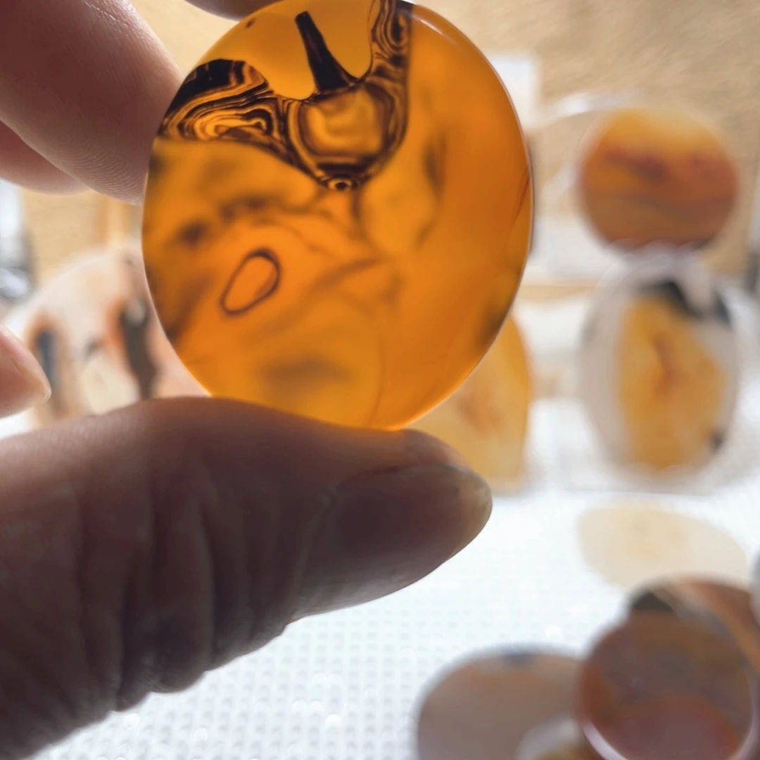 玛瑙/玉髓未镶嵌颈饰