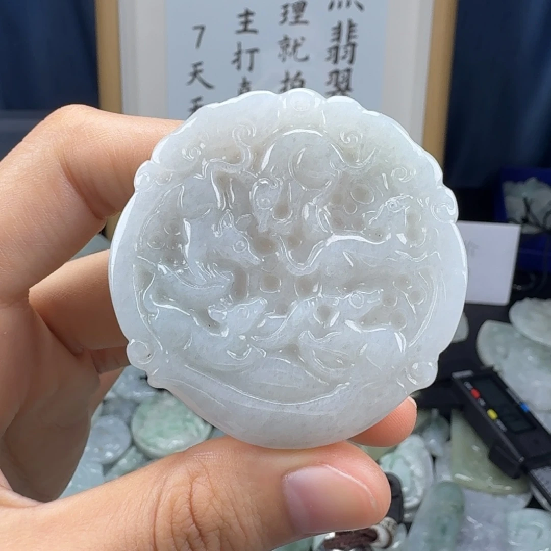 颈饰未镶嵌翡翠翡翠