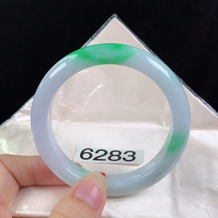 未镶嵌手镯翡翠56圈