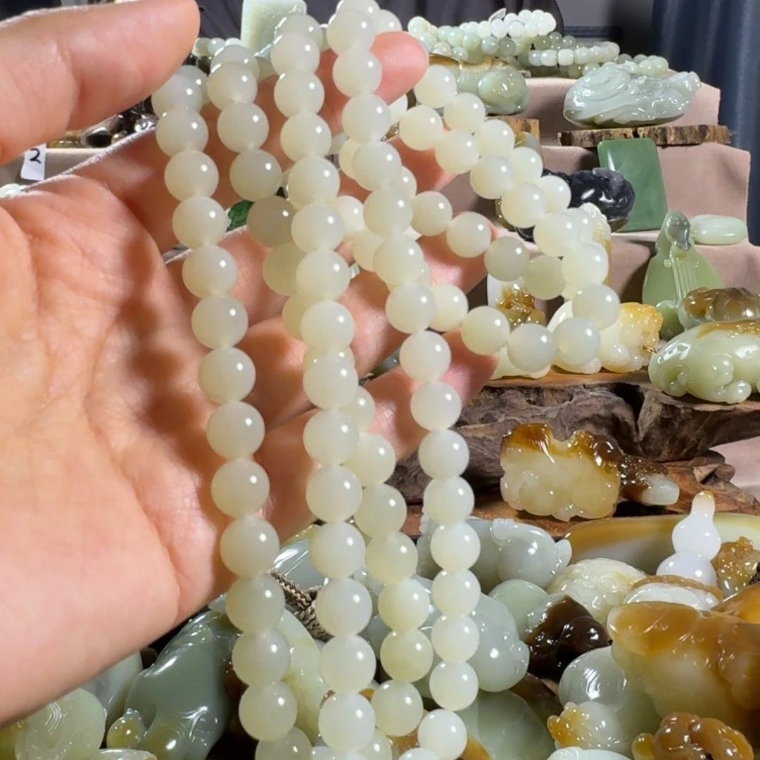 和田玉（糖玉）未镶嵌挂件