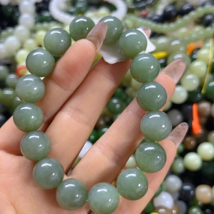 手串未镶嵌和田玉