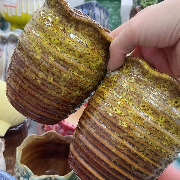 多肉绿植陶瓷花盆9.9包邮，有孔