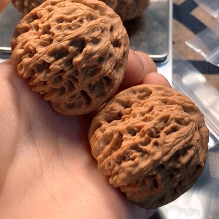 文玩核桃吊坠全品南疆45