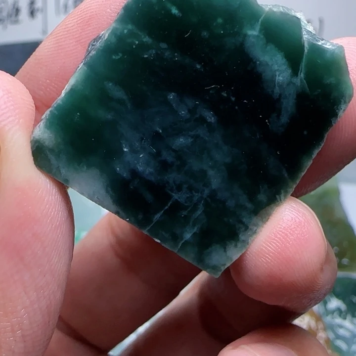 定制翡翠未镶嵌不包工