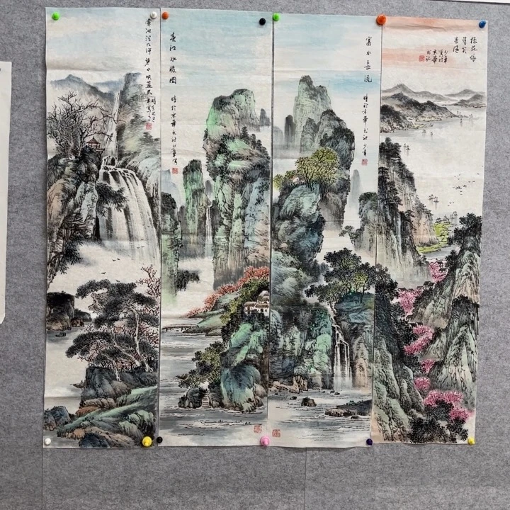 国画花鸟等图案为一体而