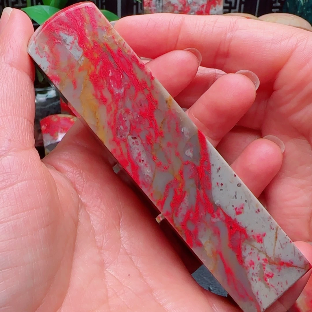 化***6昌化鸡血石昌化鸡血石