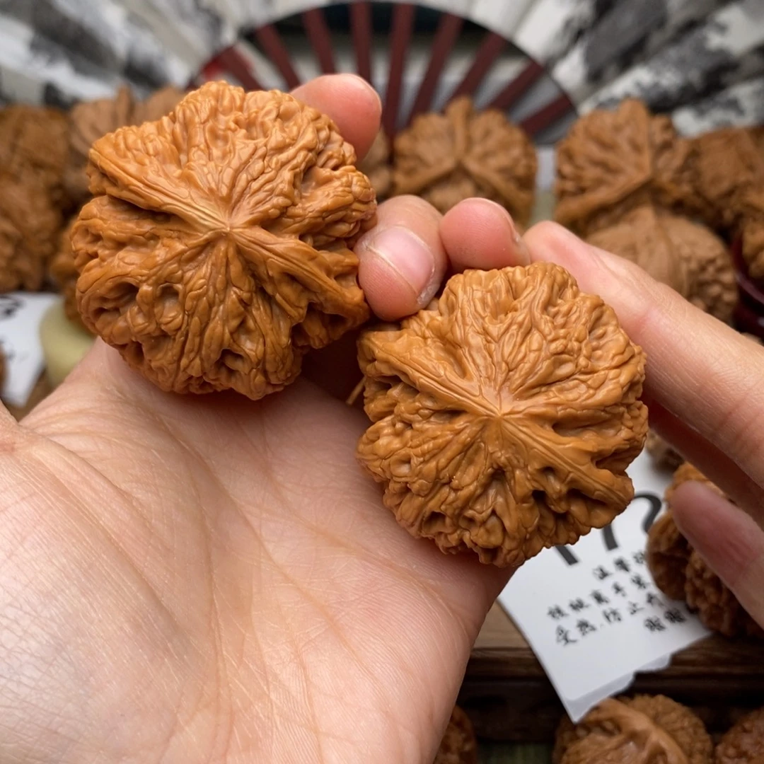 文玩核桃把件084号46粗筋