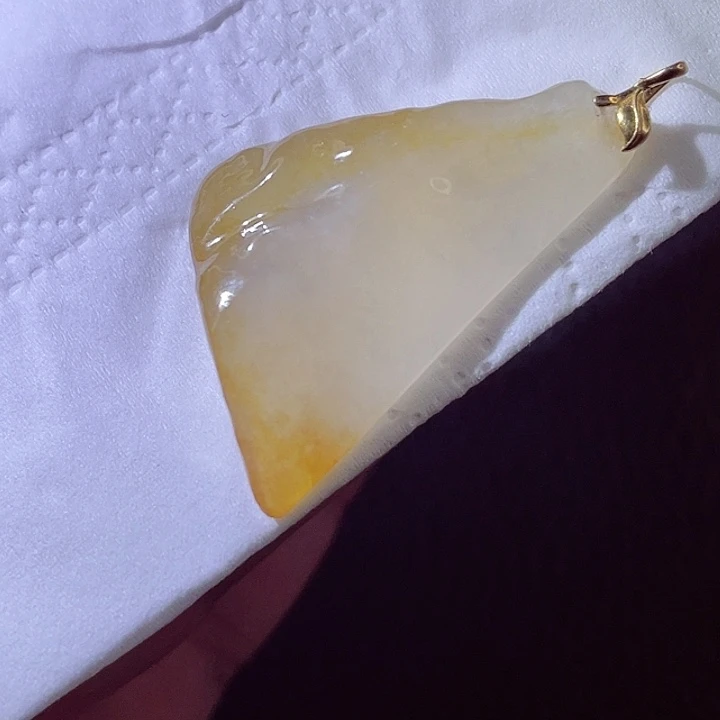 颈饰18K金镶嵌翡翠翡翠