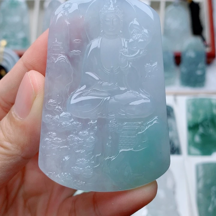 宁***狮翡翠未镶嵌颈饰山水观音