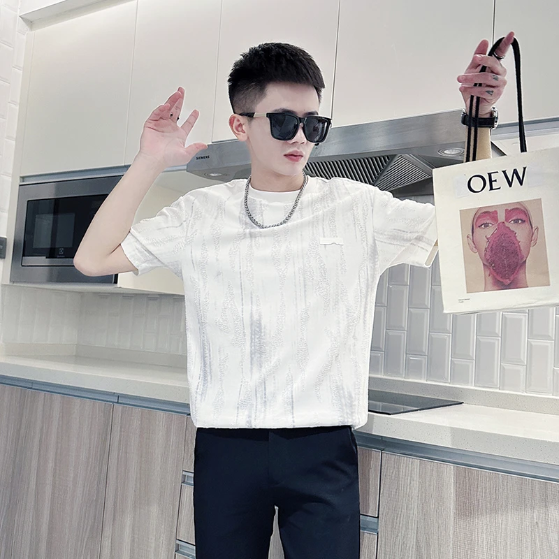 男士短袖t恤夏季2025新款渐变印花百搭圆领半袖衣服潮牌男装体恤