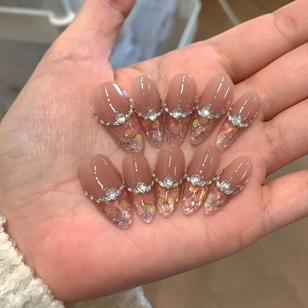 闪闪 腮红锆石拼钻法式纯欲显白温柔  一朵山茶手工穿戴甲