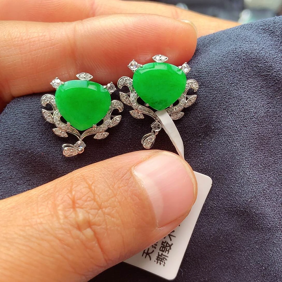 翡翠颈饰18K金镶嵌暖*洋上新