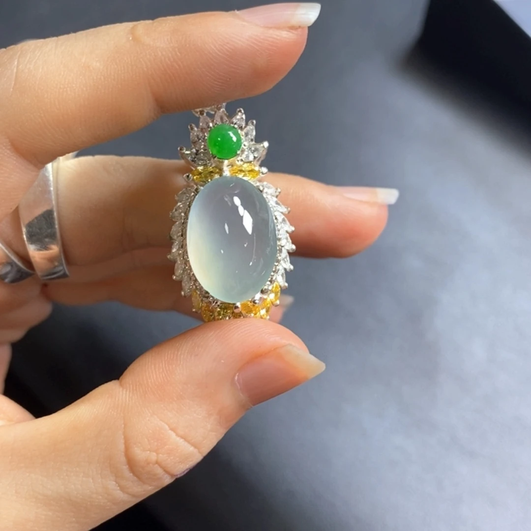 定制翡翠未镶嵌s***y翡翠