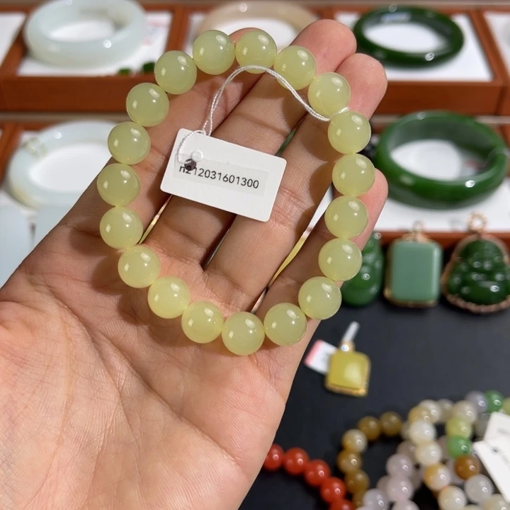 手链未镶嵌和田玉茜*