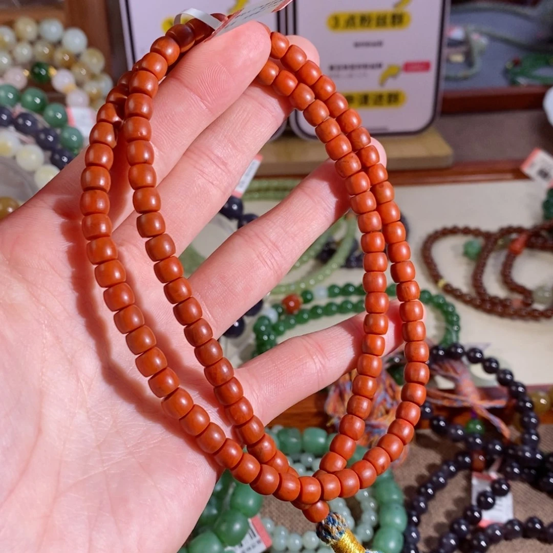 南红玛瑙手链未镶嵌