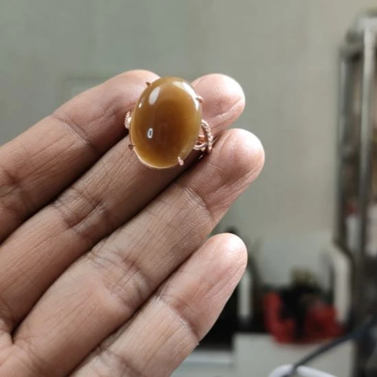 花***梦和田玉未镶嵌戒指