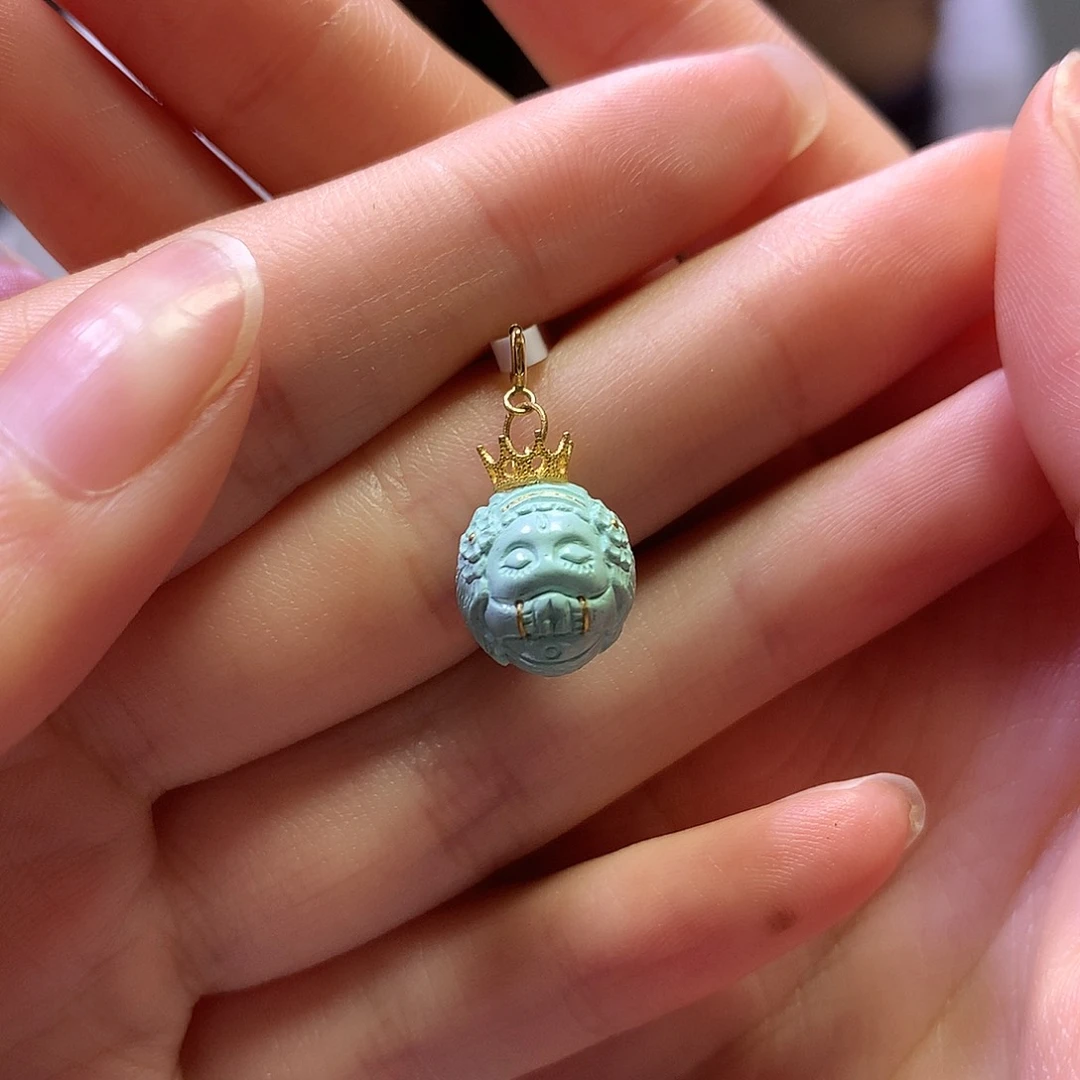 绿松石18K金镶嵌吊坠