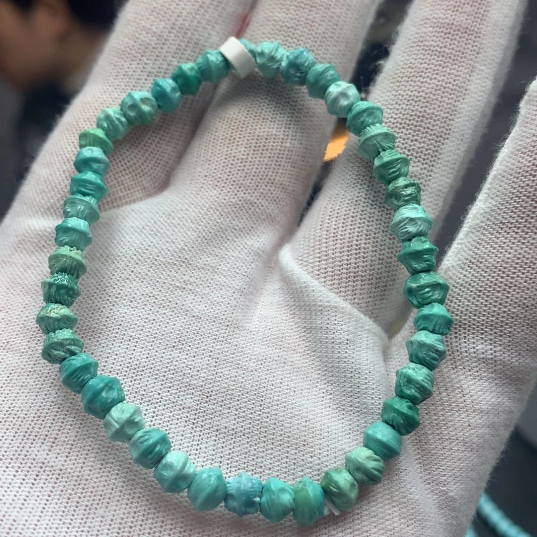 绿松石挂件未镶嵌