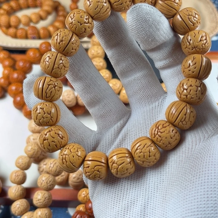 森***叶无事牌非洲檀香盘锦桃核留纹光珠