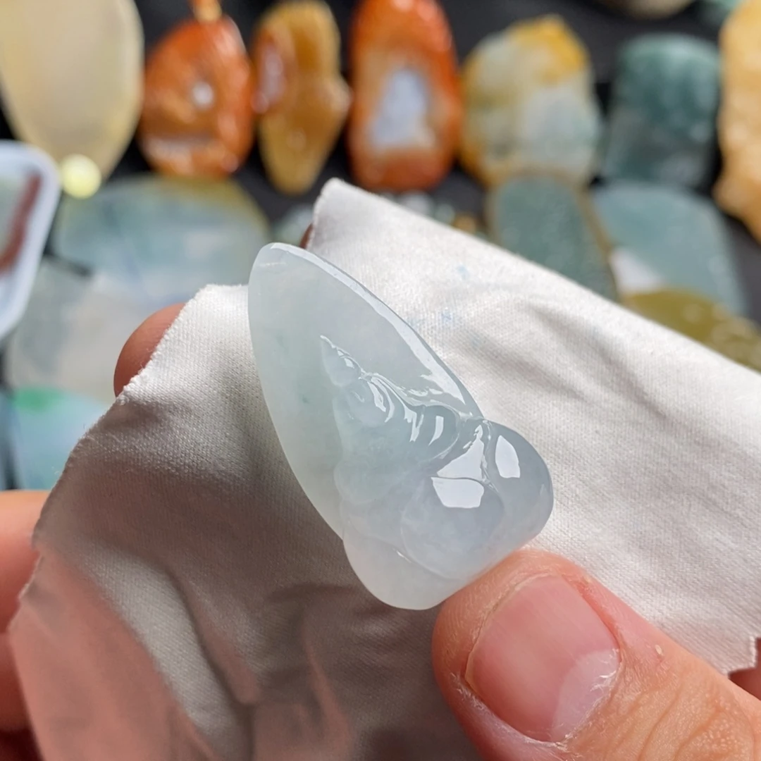 定制翡翠未镶嵌花开现佛