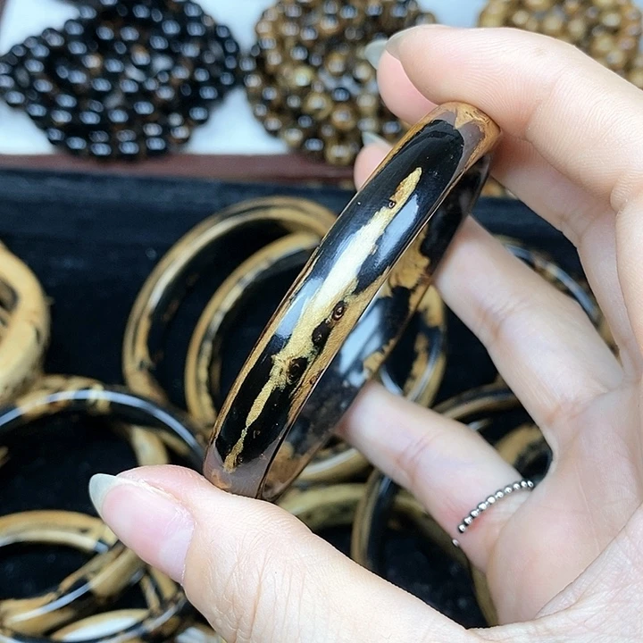 香榧木高*柳九手镯精品