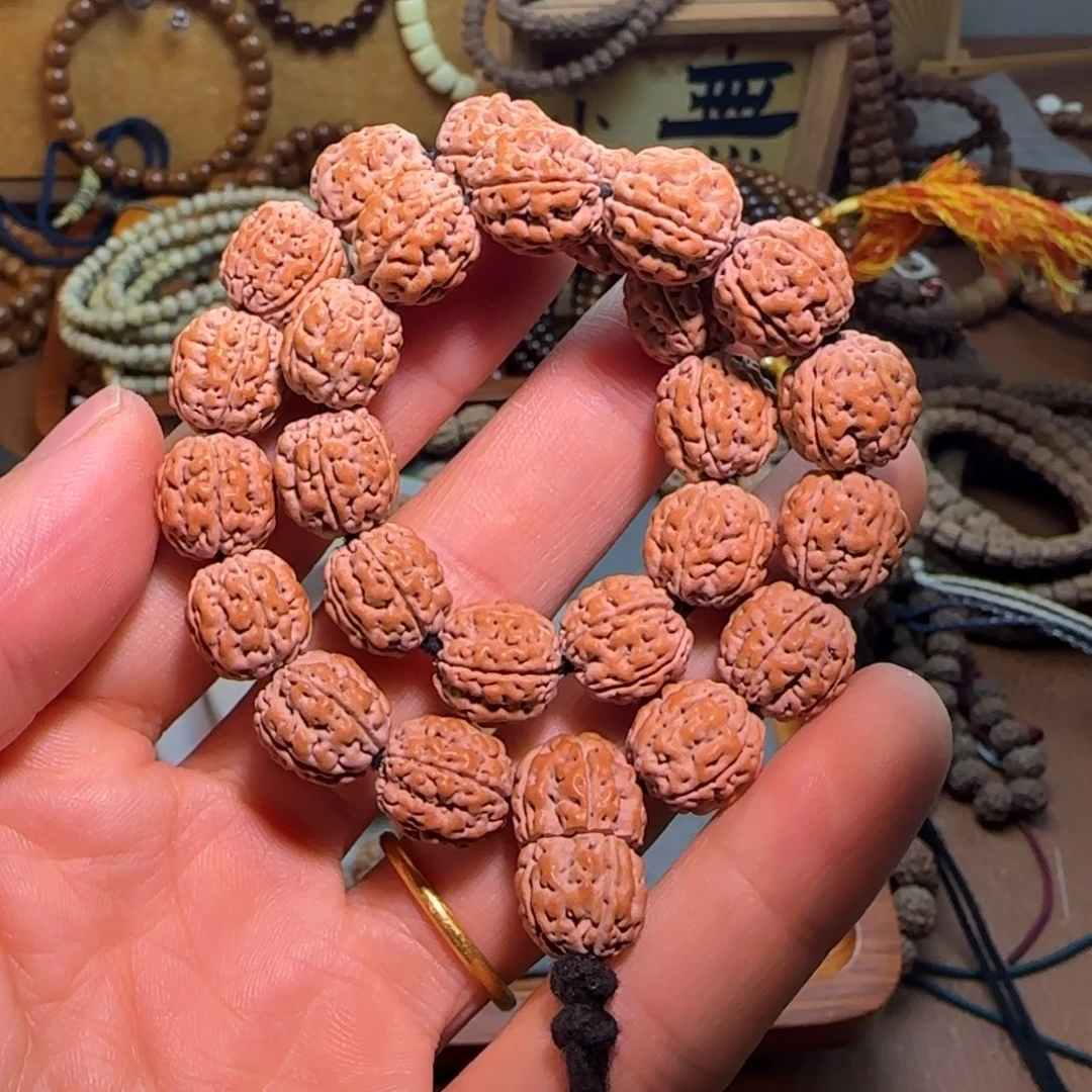 手串金刚菩提定制潜水艇