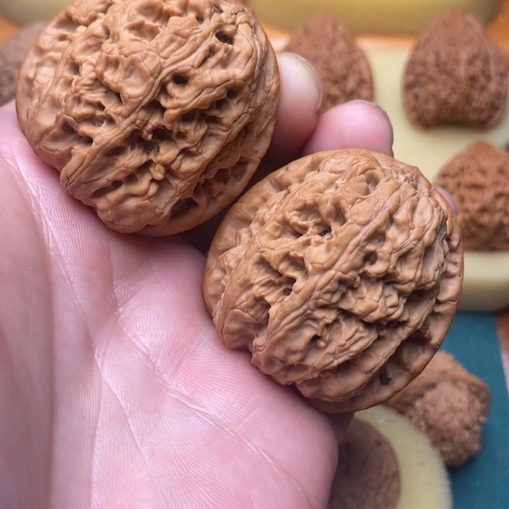 文玩核桃把件44粗筋将军膀