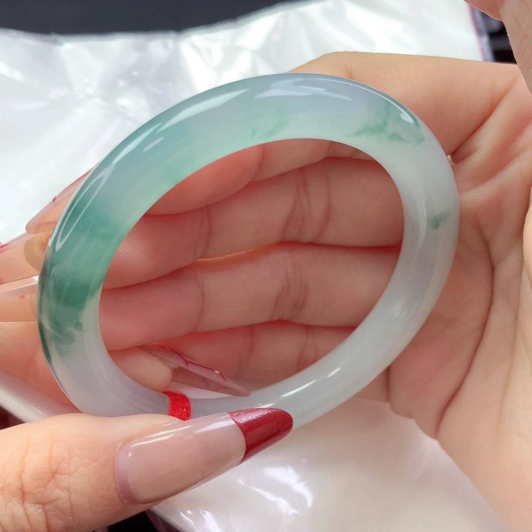 【闪购商品】翡翠手镯未镶嵌a 159998