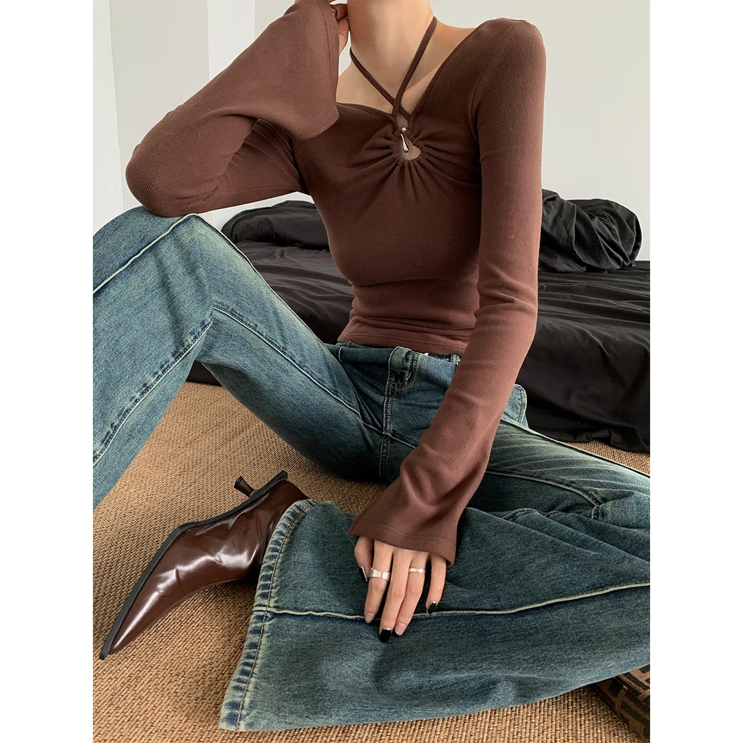 10.31 P1031T2909 设计款慕斯仿羊绒D型环挂脖打底修身上衣女