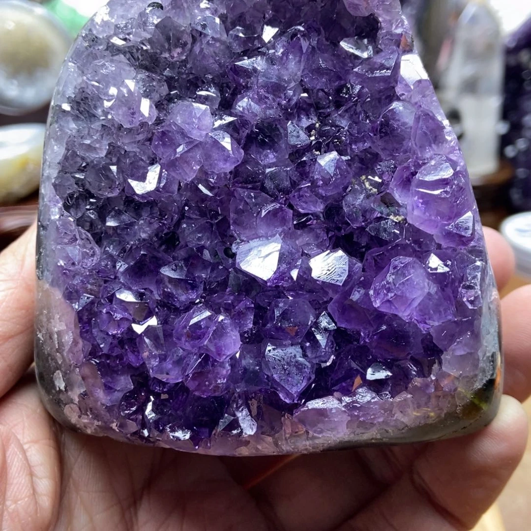 紫晶大型摆件（非配饰）未镶嵌