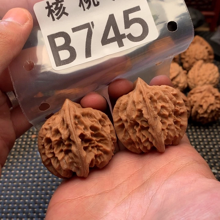吊坠文玩核桃大龙
