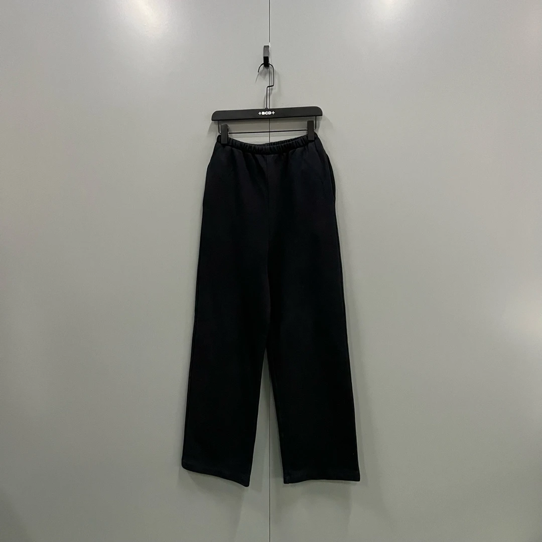 95新 Balenciaga/巴黎世家 xy 黑色阔腿裤 XXS码 604434 无领标