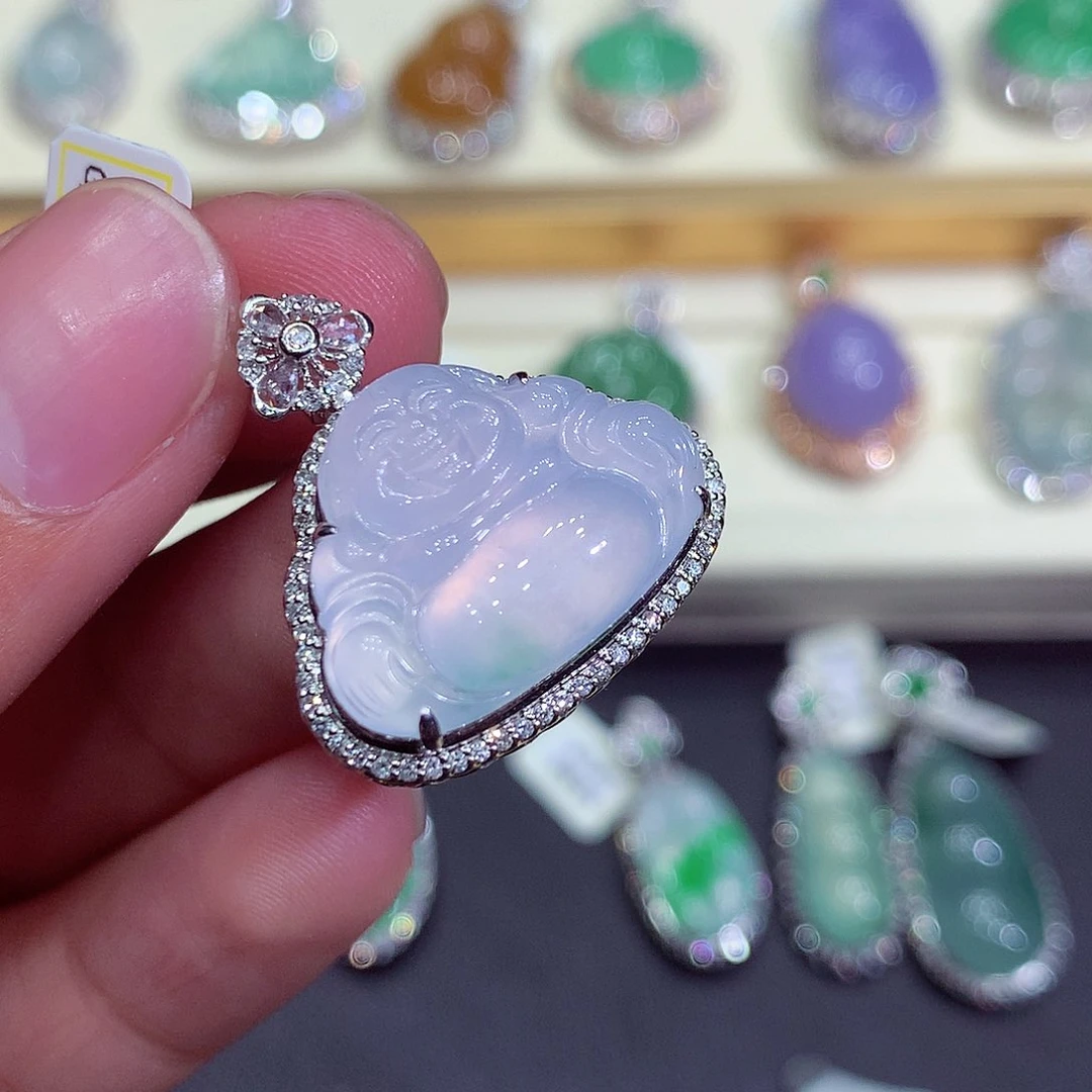 翡翠吊坠(不含链)18K金镶嵌