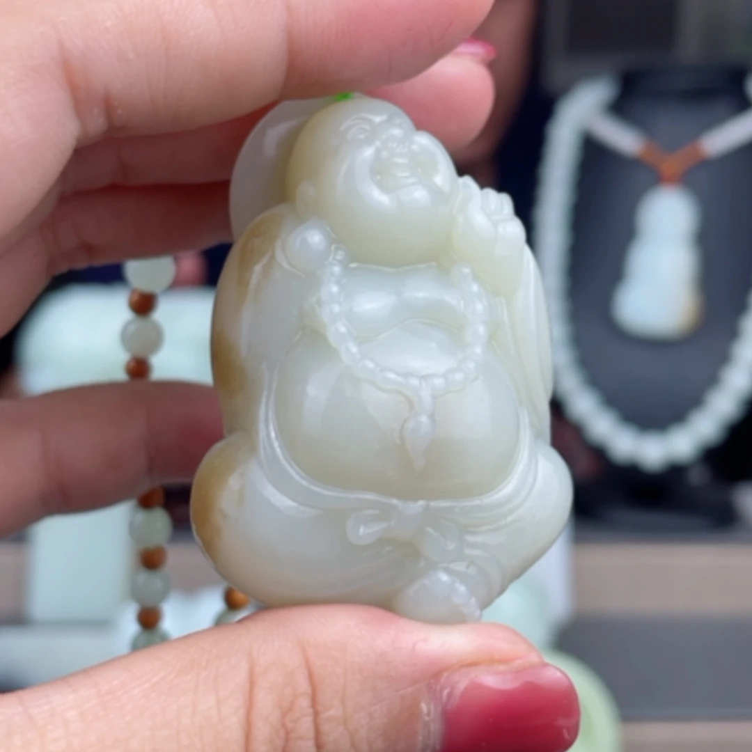 【闪购商品】颈饰未镶嵌和田玉