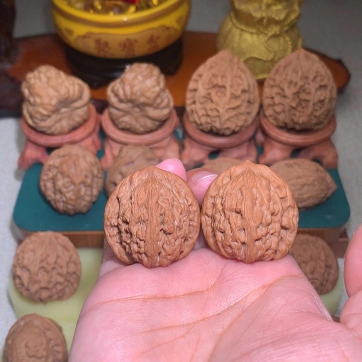 文玩核桃把件不*我汉高虎