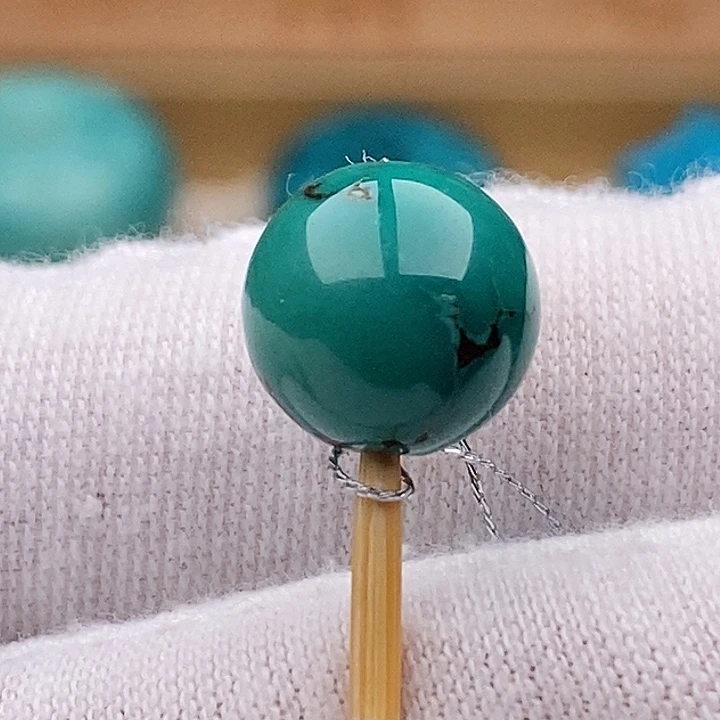 绿松石未镶嵌珠宝奇石10.6